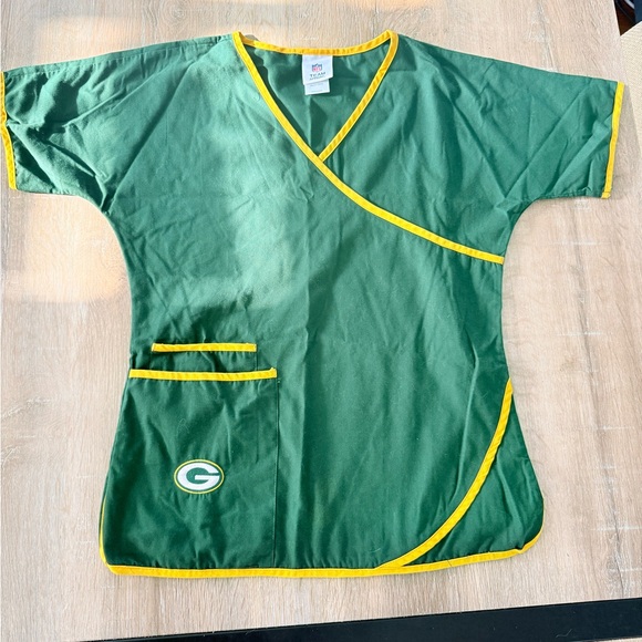 NFL Other - Green Bay Packers official NFL brand Scrub Top with Yellow Trim and Team Patch